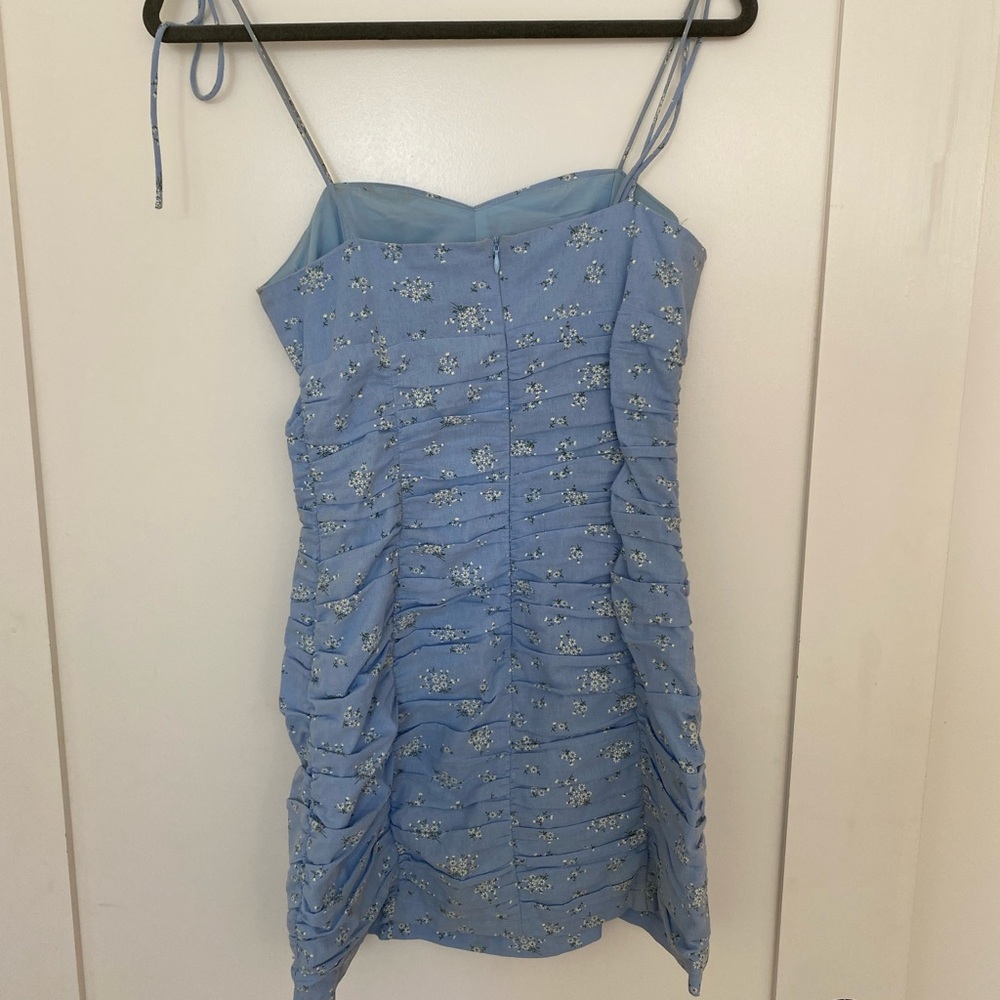 Find An Island dress in blue floral - Picture 4 of 5